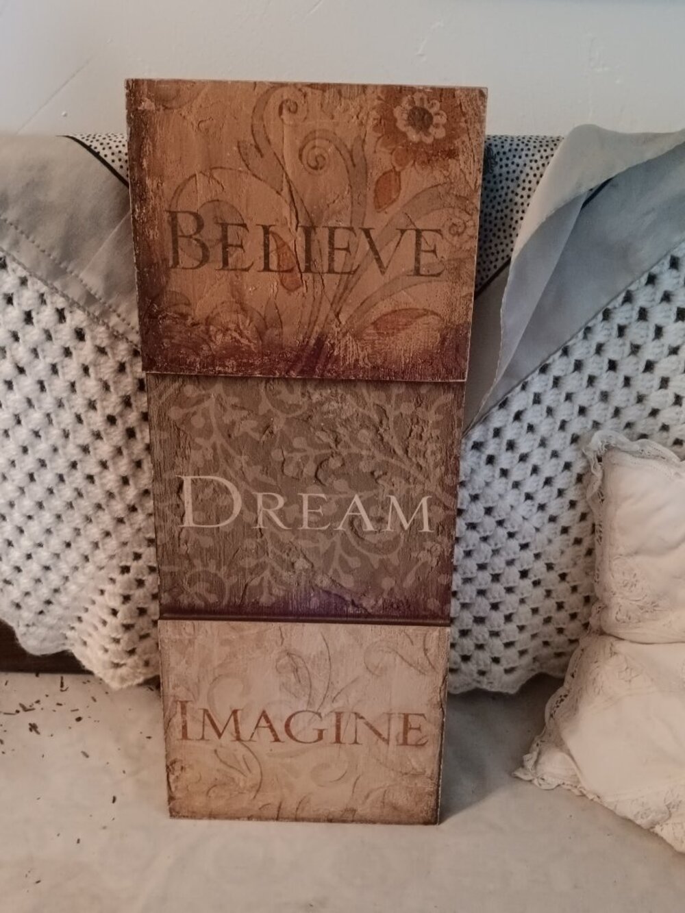 Vintage Target Wooden wall art - "Believe~Dream~Imagine"
